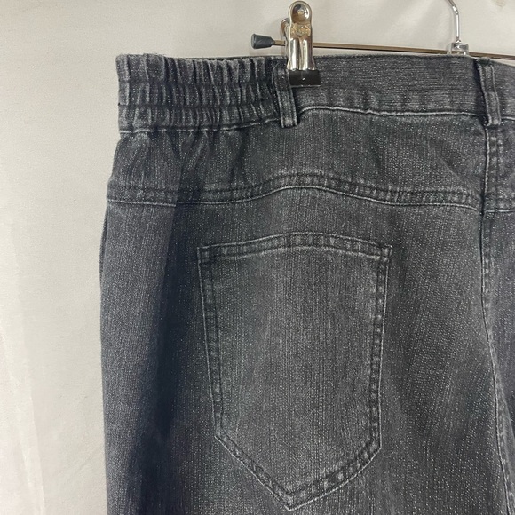 Ruby Rd. Black jeans with sparkly embellishments. Made for comfort denim, sz 18W - Picture 3 of 4